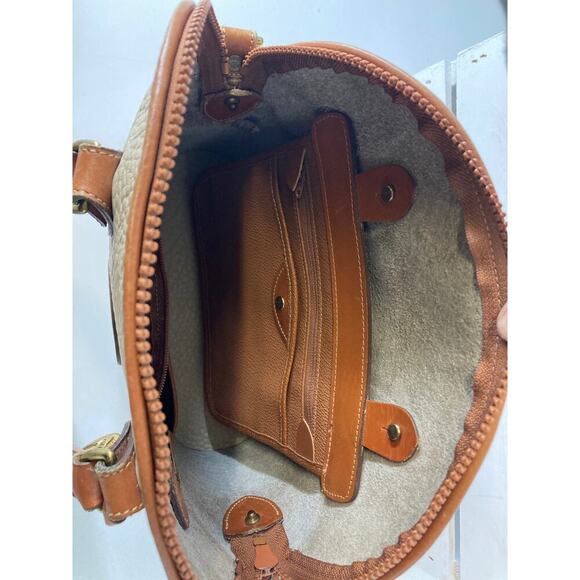 DOONEY & BOURKE MEDIUM IVORY PEBBLED LEATHER HANDBAG (ASIS) - Picture 13 of 16